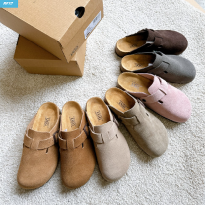 UGG Aussie Soft Footbed Unisex Slipper OB755